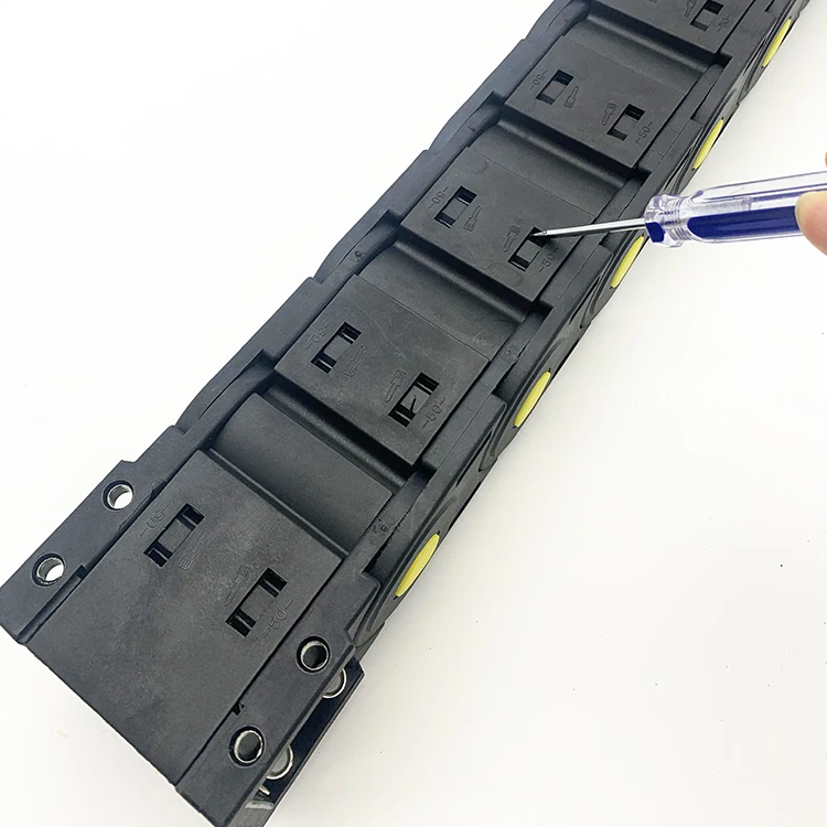 Track Chain Cable Carrier Chain Energy Chain Plastic Flexible Cnc Cable