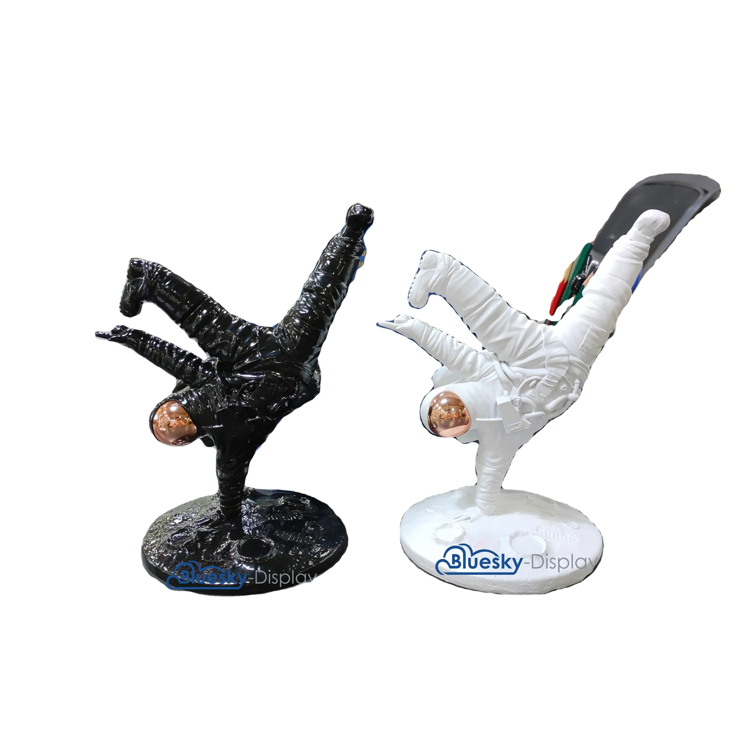 Resin Spaceman Toy Handstand Street Dance  Astronaut Decoration Sculptures Astronaut Figure