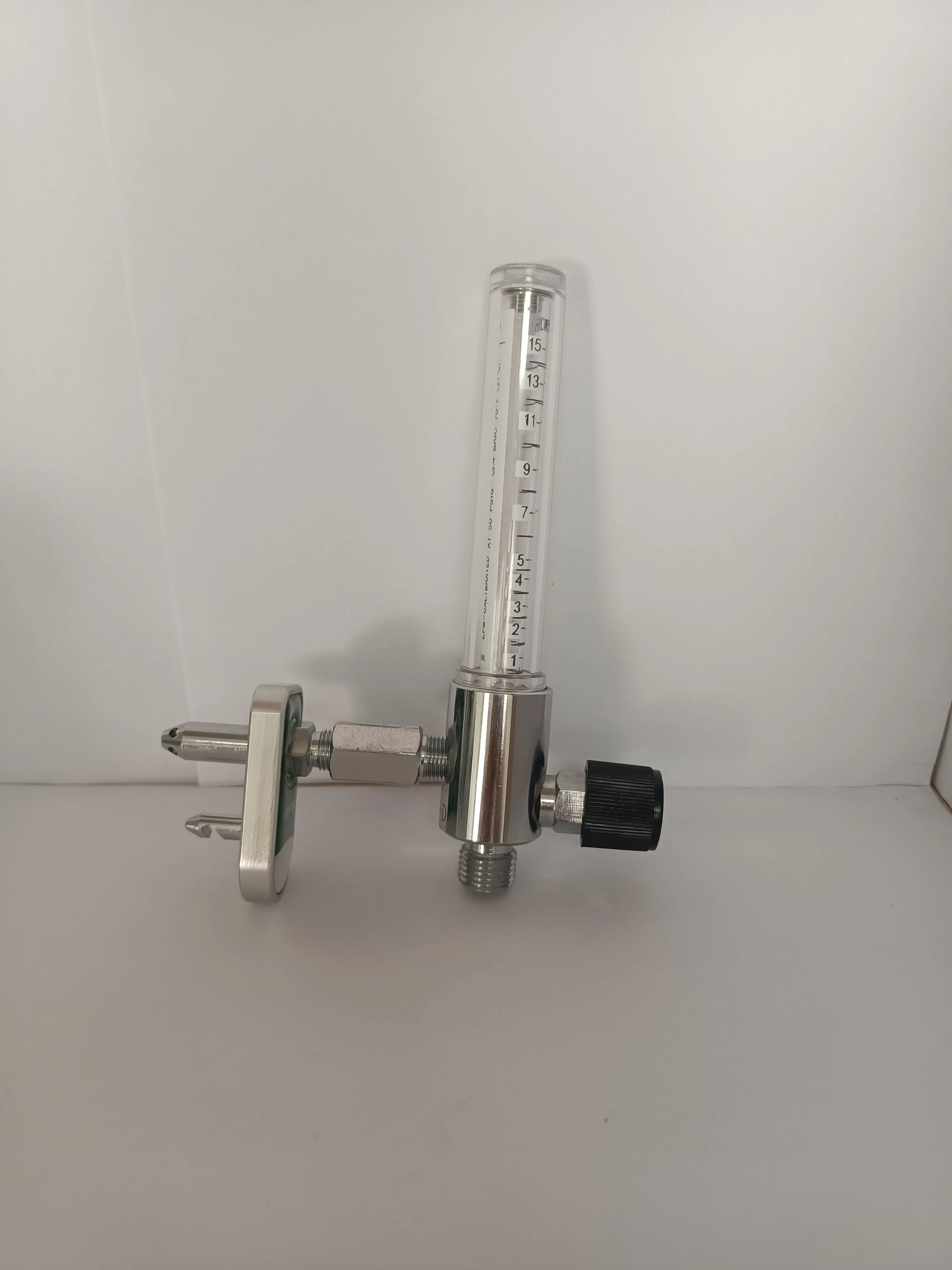 Medical Wall Mounted Oxygen Flow Meter With Chemetron  Adapter And Humidifier Bottle