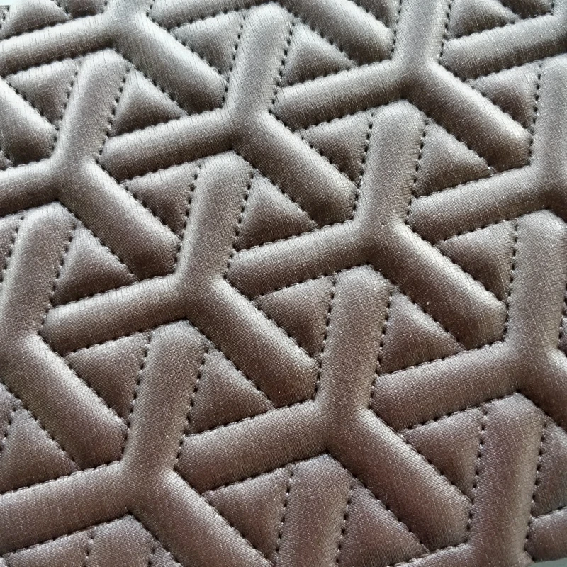 2023 No Embroidery Non-Toxic Scratch-Resistant Triangular Factory Fashionable Leather Car Mat