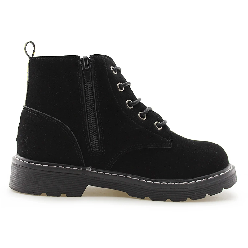 
Kids Classic Ankle Boot(Toddler/Little Kid) 