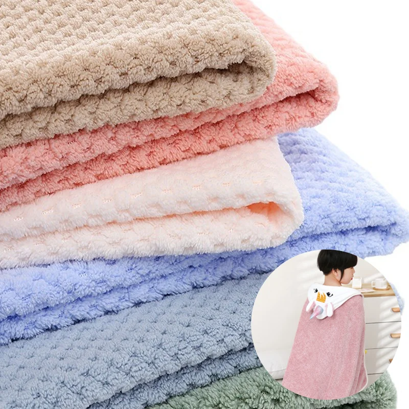 Китайские поставщики пижамы мягкие пушистые утолщенные 100 Полиэстеровые односторонние коралловые флисовые одеяла из флисовой ткани/