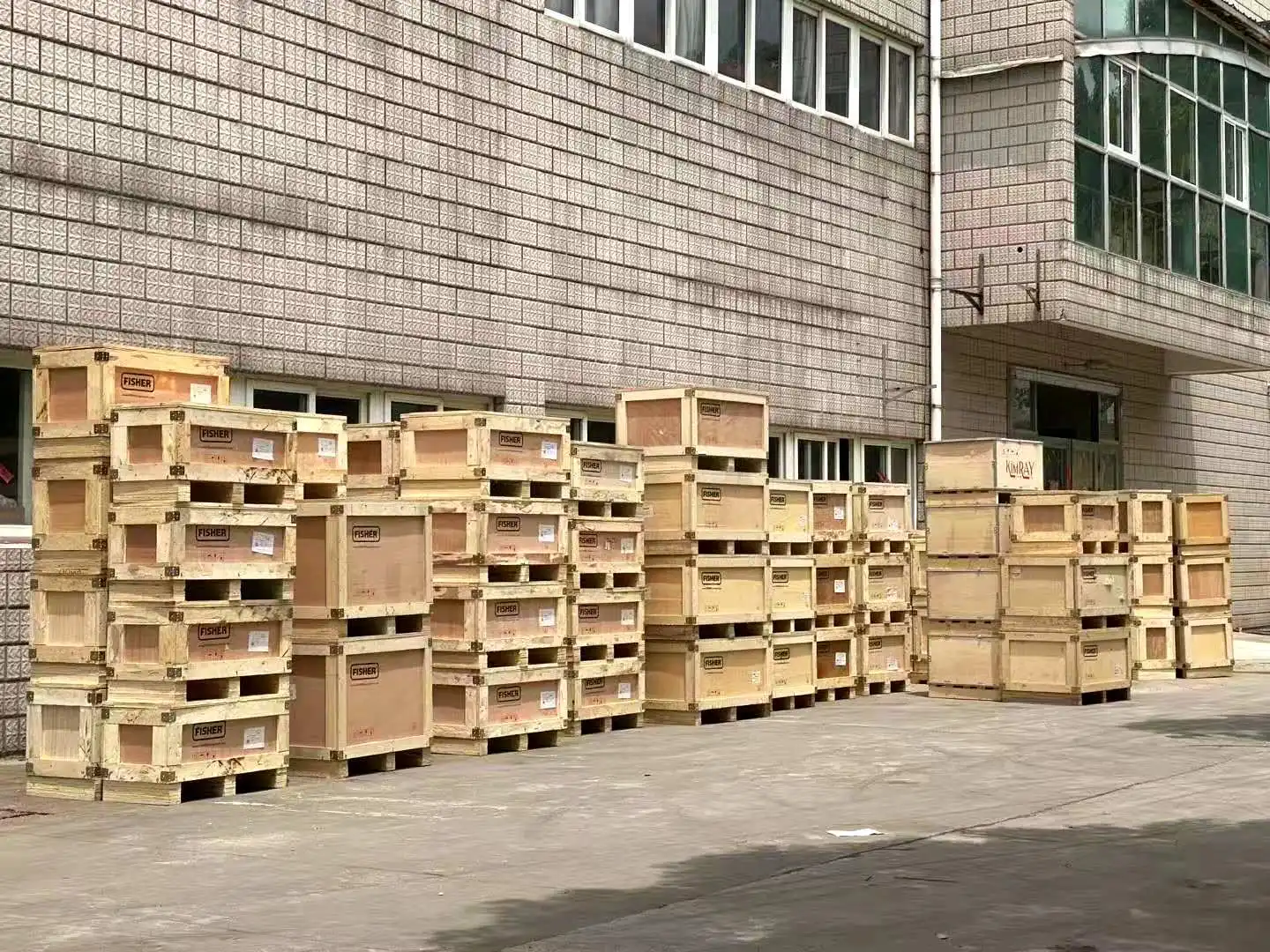 Chinese SKID-MOUNTED with regulating control valve LR125 FISHER  pressure regulators for gas