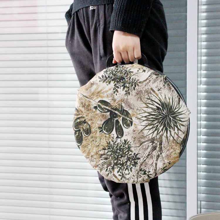 
Hunting and fishing bucket with Swivel Seat Lid 