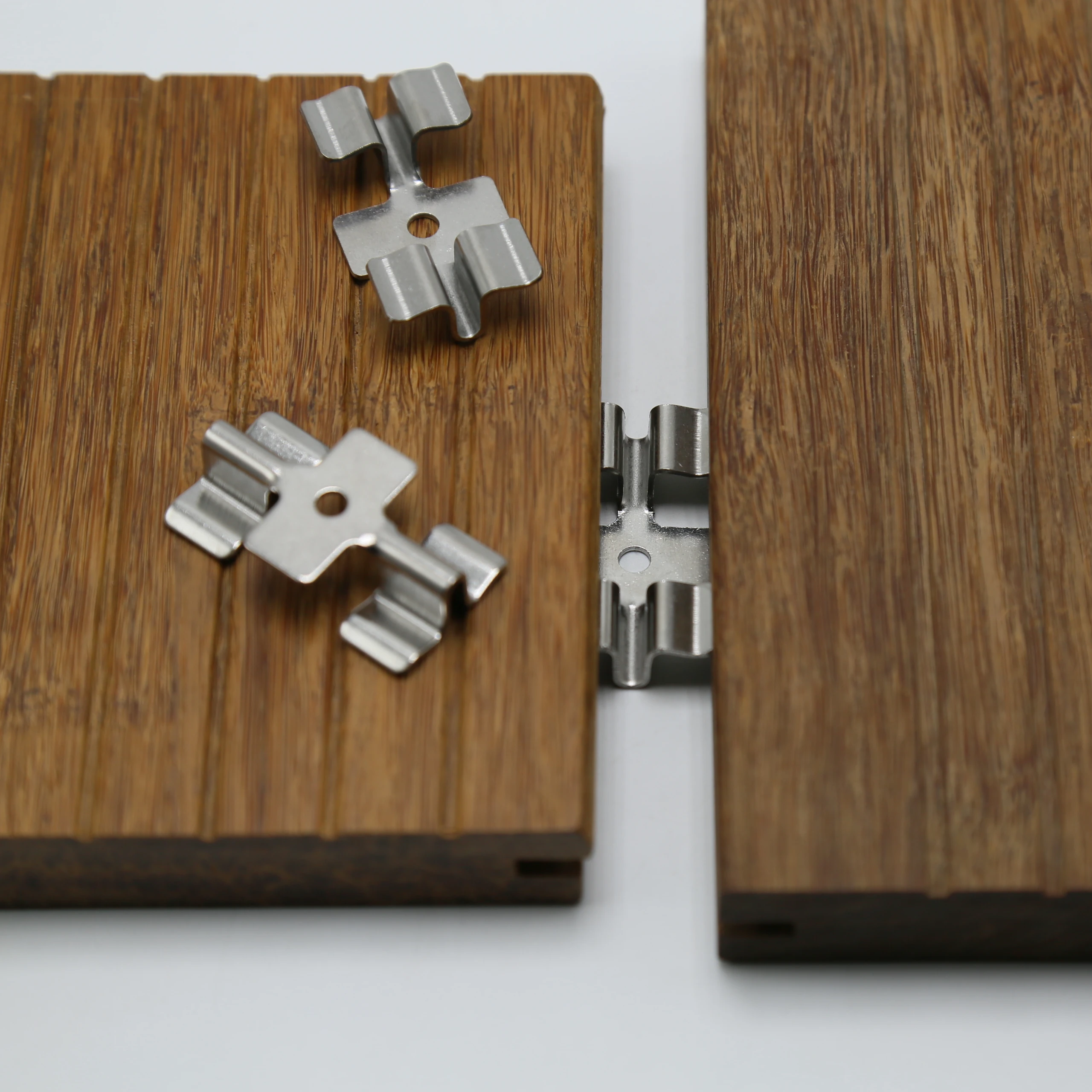 Customized size wpc wood composite durable deck clips outdoor decking accessories