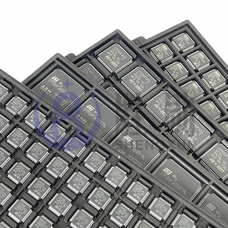 CLRC66301HN 	 RFID Reader IC 13.56MHz ISO 14443, ISO 15693, 18000-3,  NFC I2C, SPI, UART 3V ~ 5.5V 32-VFQFN Exposed Pad