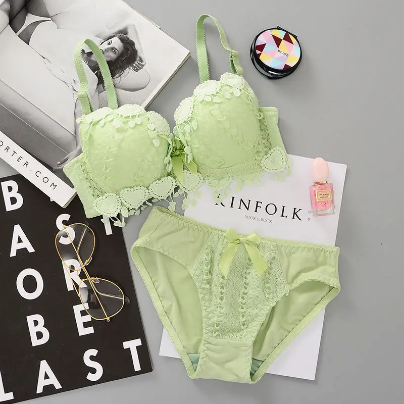Dropshipping Lady Sexy Bras and Underwear Panty Lace Cute Young Beautiful Girls Push Up Bra & Brief Panties Sets
