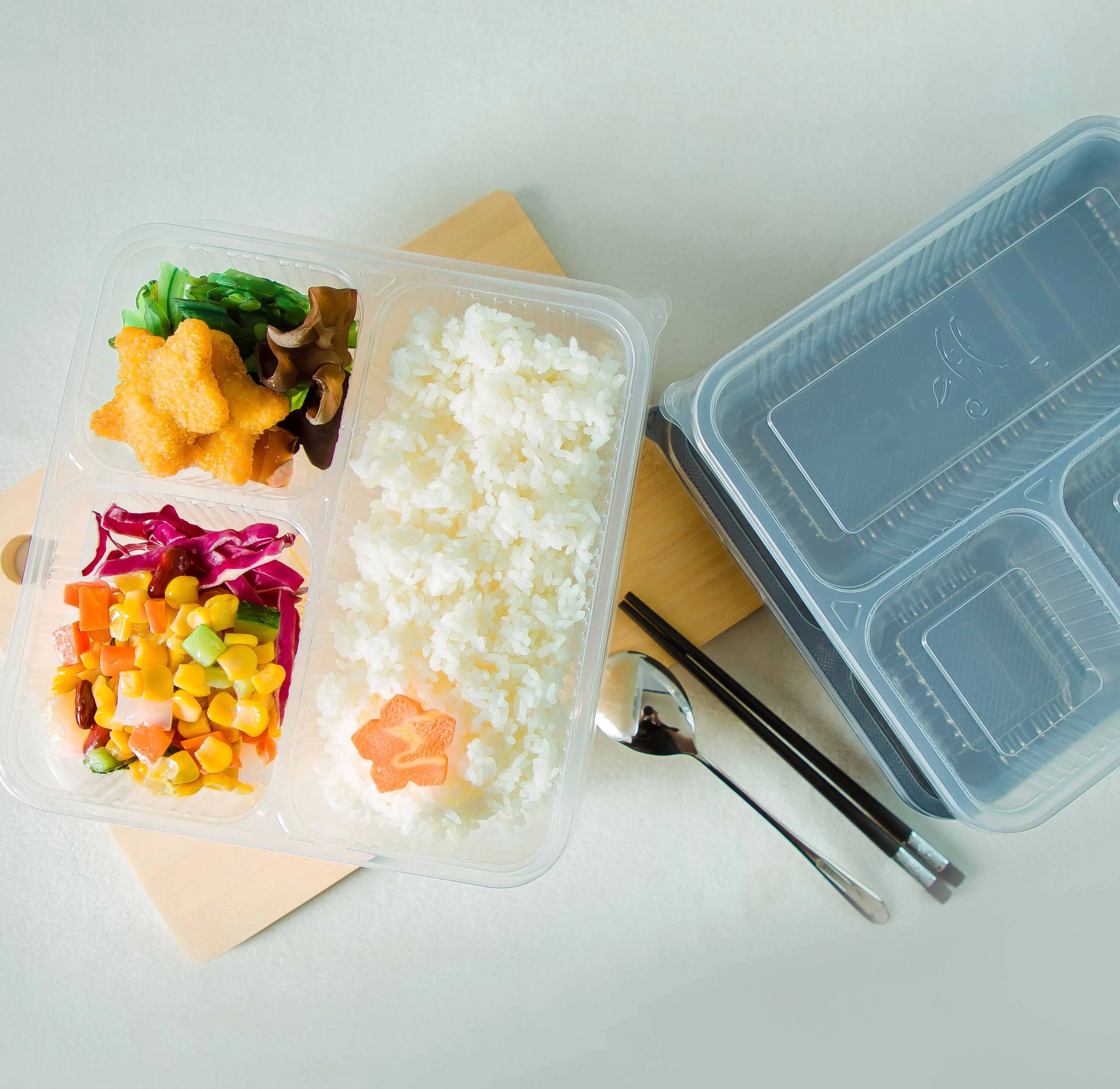 Disposable Plastic Take Away Rectangular Food Container 4 Compartment Lunch Box with dividers for restaurant food packaging