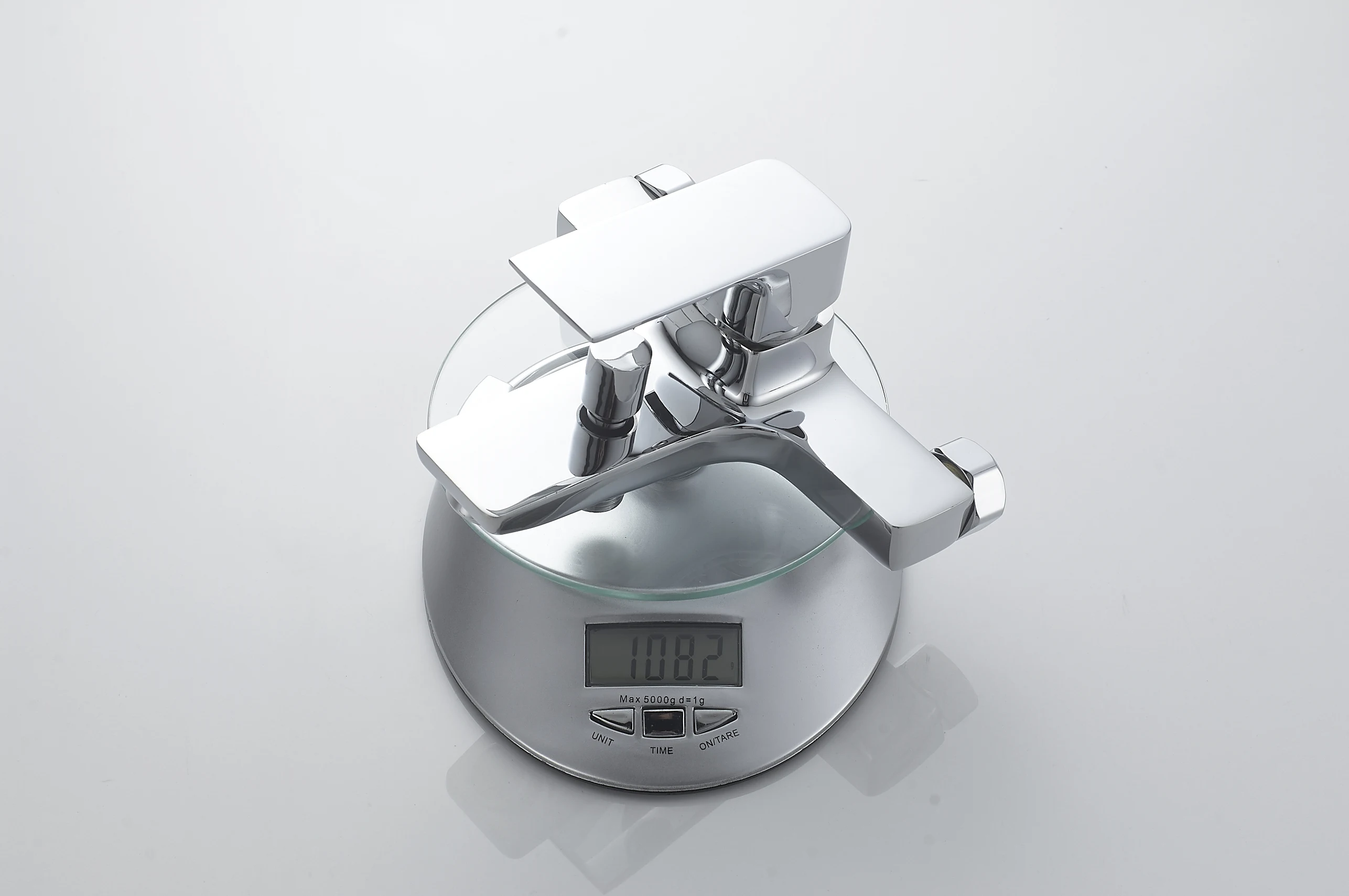 OEM Manufacturer Supply Lavatory Chrome Geometric Brass Faucet Wall Mounted Bath Sanitary Bathroom Bath&Shower Mixer