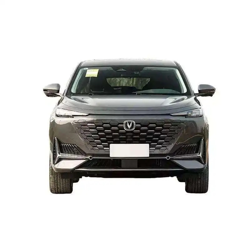 Used Cars in Dubai Trade Changan Cs15 Gebrauchtwagen 2 Seater Electric Car Dongfeng Electric Car