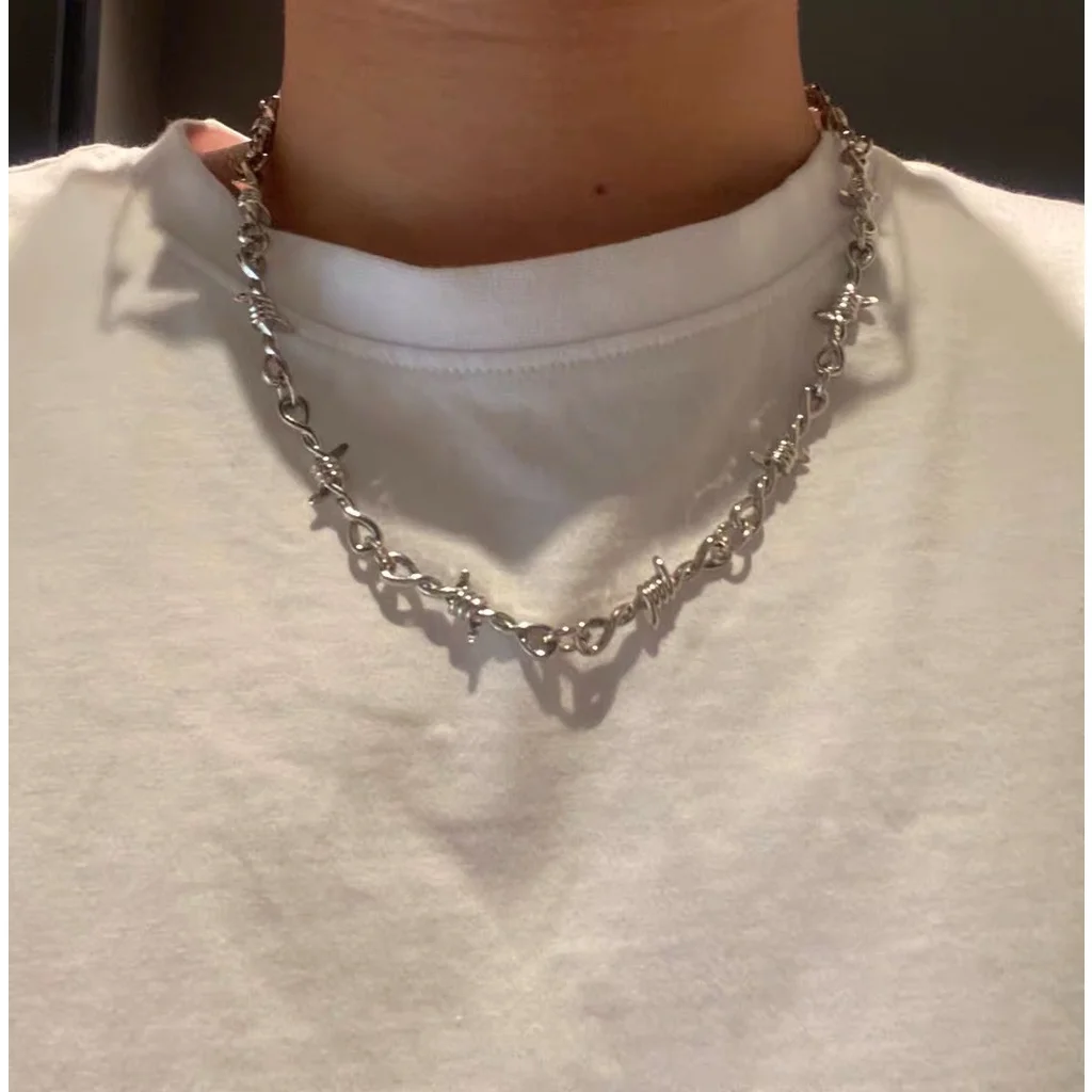 Vintage Thorn Hip Hop Necklace for Women Men Metal Punk Style Neck Chain Necklaces Jewelry Daily Accessories