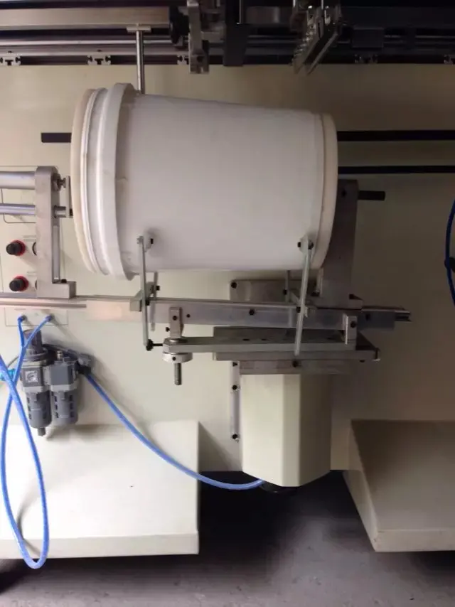 Automatic Plastic Coffee Tea Cup Curved Screen Printing Machine Price