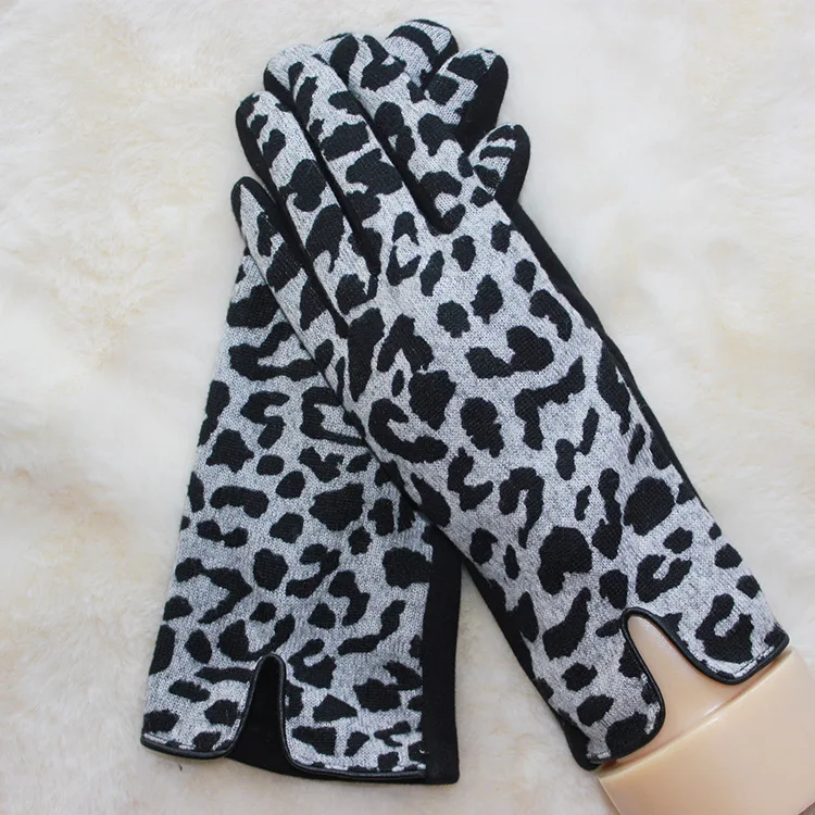 
Wholesalers of new leopard print gloves Instagram wind branch refers to outdoor cycling gloves 