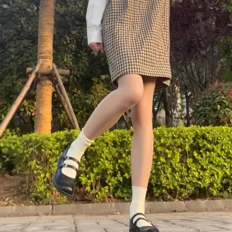 Thin Japanese Girls Candy Colour Mid-calf Socks for women