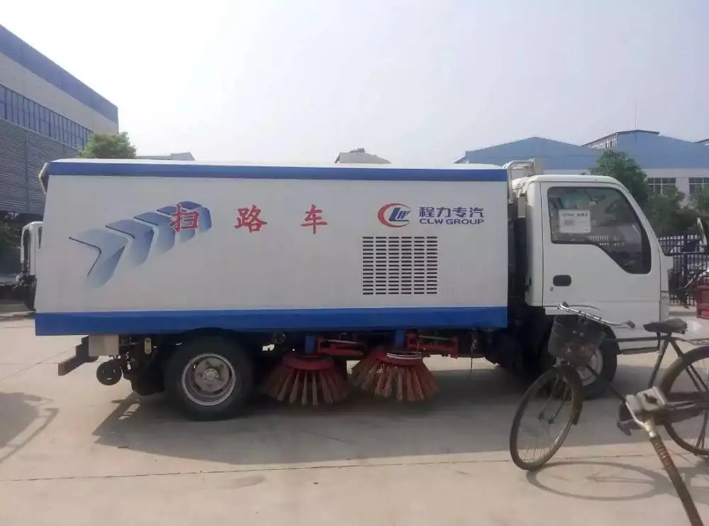 Japanese brand high quality 2 to 5 tons road sweeper trucks factory price for sale
