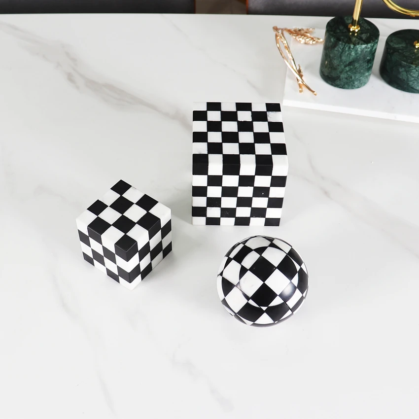 Marble factory produces creative black and white marble mosaic of black and white squares and round home decoration ornaments