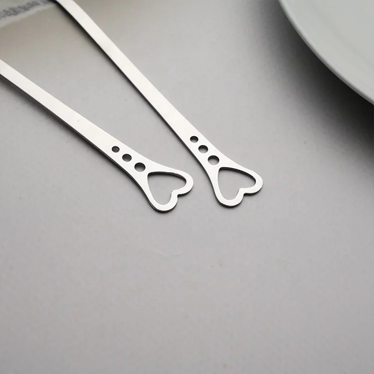 Stocks Popular Tableware Customized Desert Spoon Unique Heart-Shaped Stainless Steel Spoon For Party