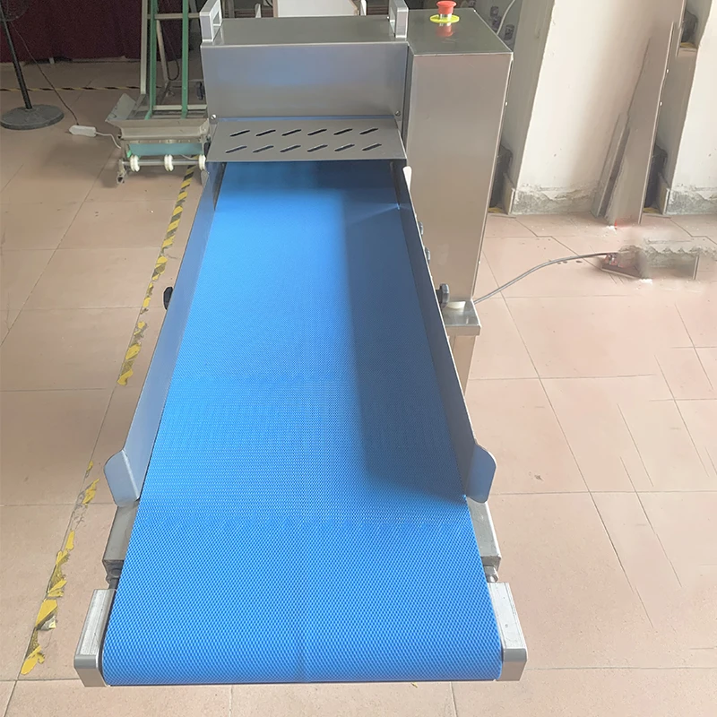 Automatic turkey breast slicer conveyor belt type fresh meat cutting machine electric chicken cutting machine