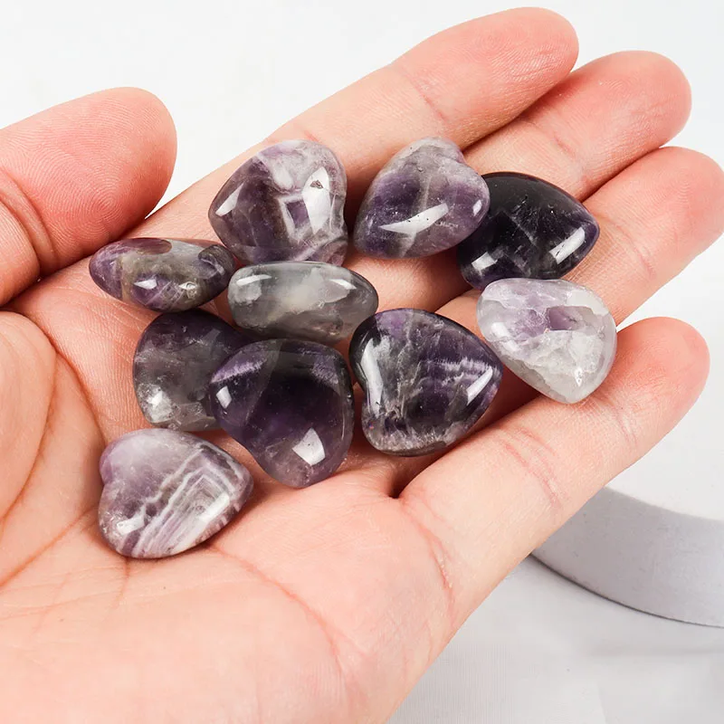 High quality nature jade stone different color small mini heart shape semi-precious stone crafts for home decoration