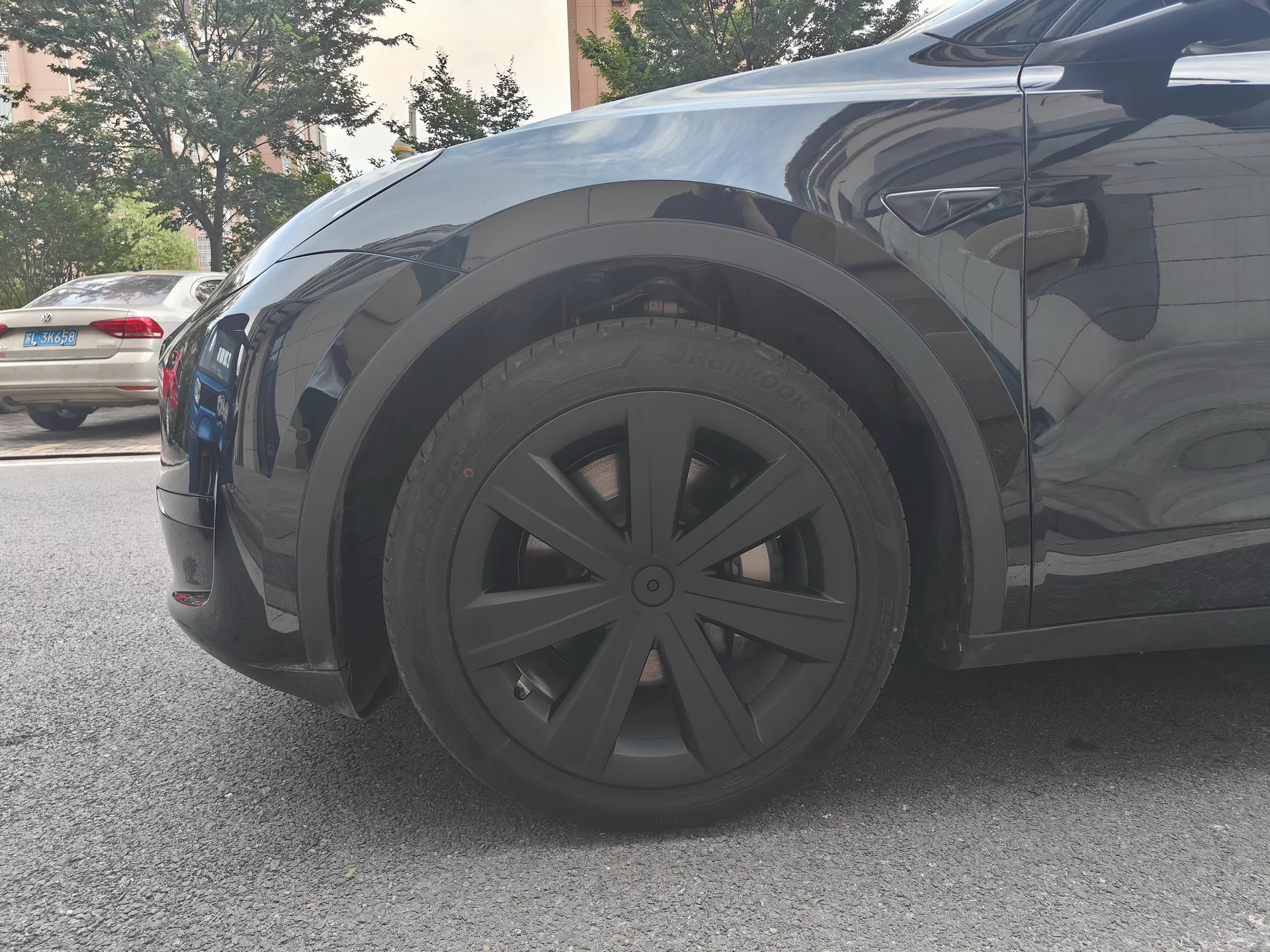 19-Inch Sports Fashion Car Hubcap and Wheel Cover for Tesla Model Y