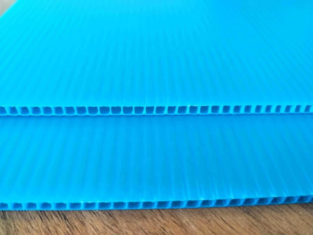 Ultraviolet-proof Clear Plastic Hollow Board Plastic Panel Corrugated PP Sheet