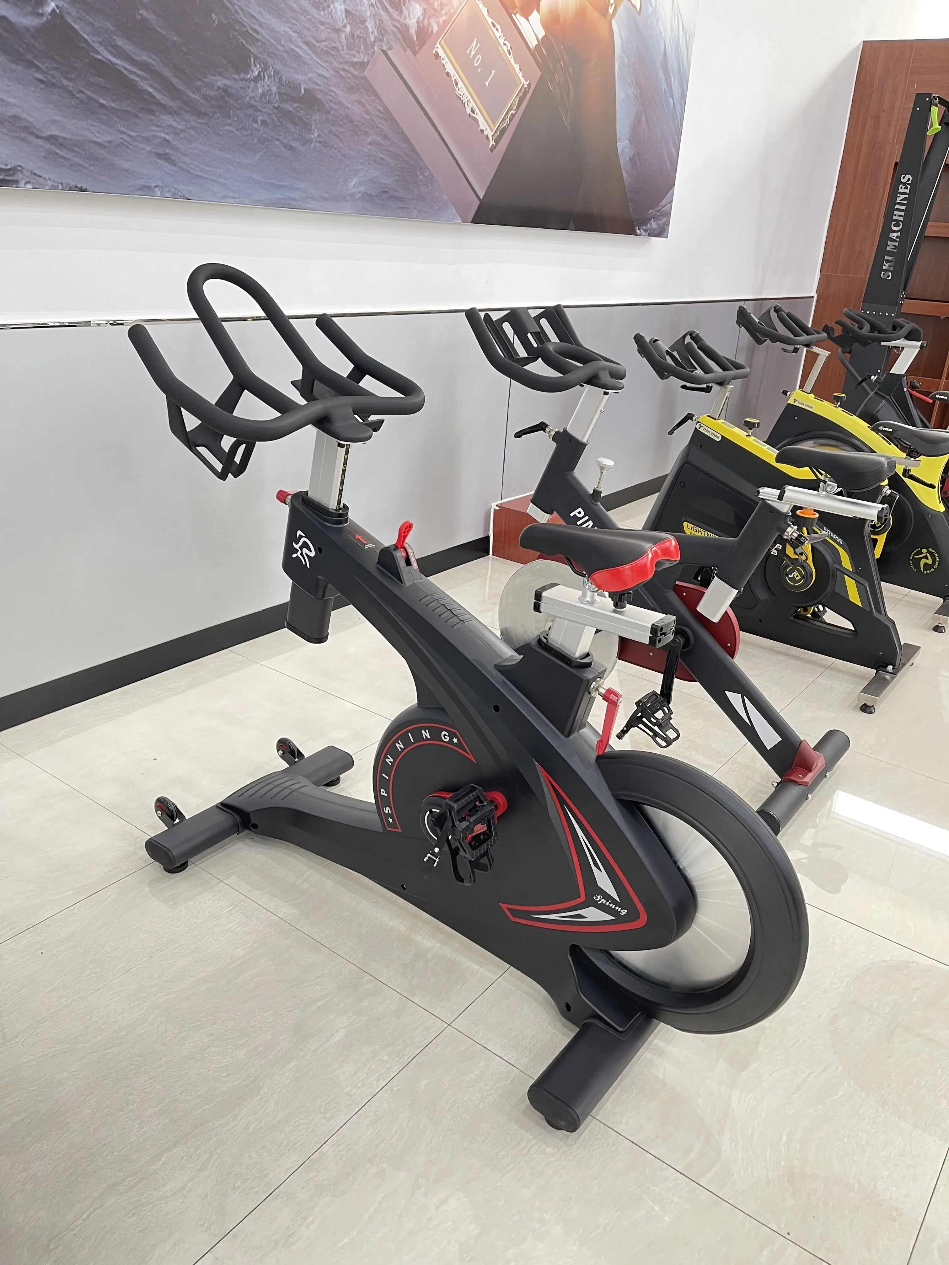 Precision-Engineered Commercial Magnetic Spinning Bike Enhanced Training Outcomes TZ-7036