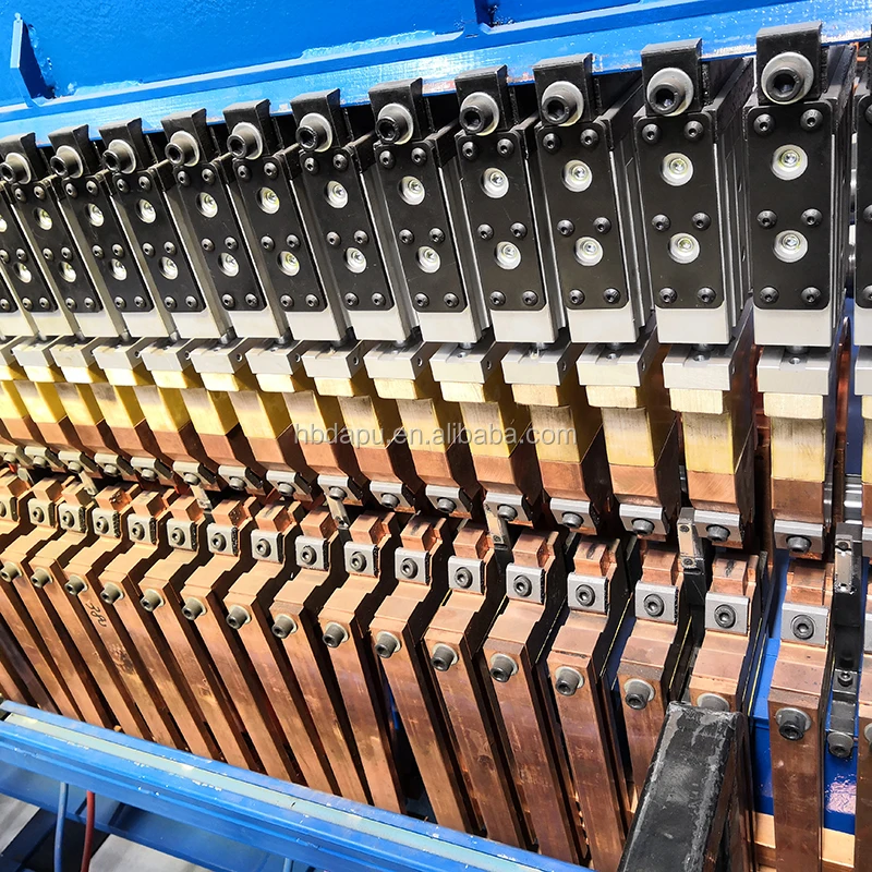 Steel chicken bird rabbit animal cages mesh welding machine