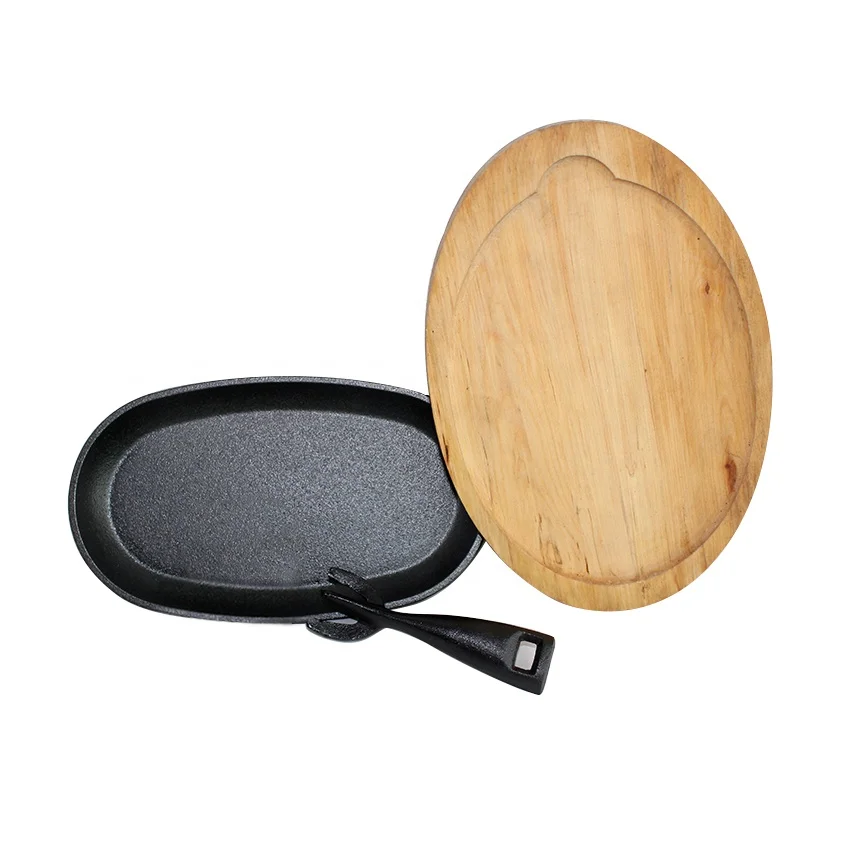 Pre-seasoned cast iron sizzler plate with wooden base hot plate steak sizzling plate with fork