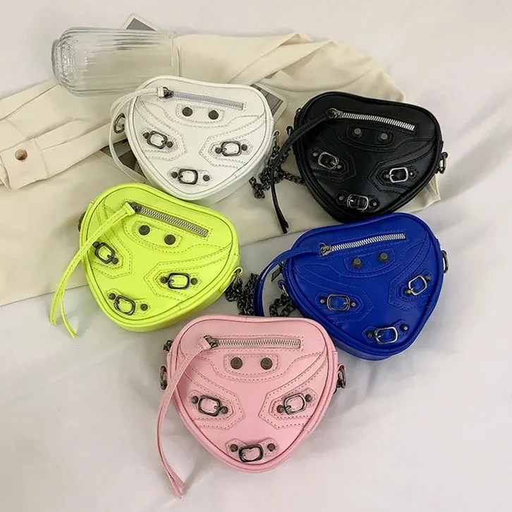 2024Heart Bag Chain Famous Brand Women Crossbody Purse And Handbags Luxury Designer Lady Valentine Day Shoulder Heart Shape Bags
