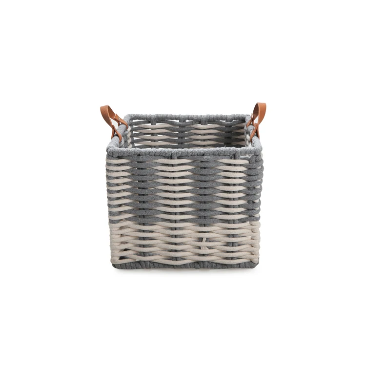 Wicker Picnic Basket With Folding Handles Liners For Picnics Parties And Bbqs Willow Picnic Hamper