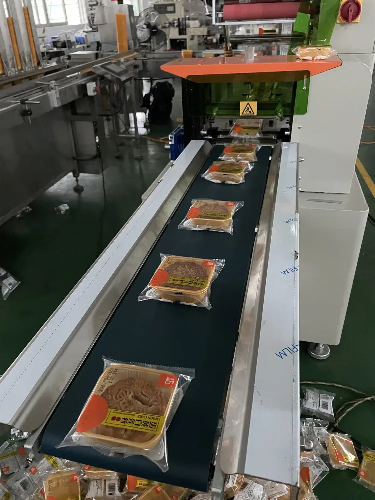 cake packing  (1).jpg