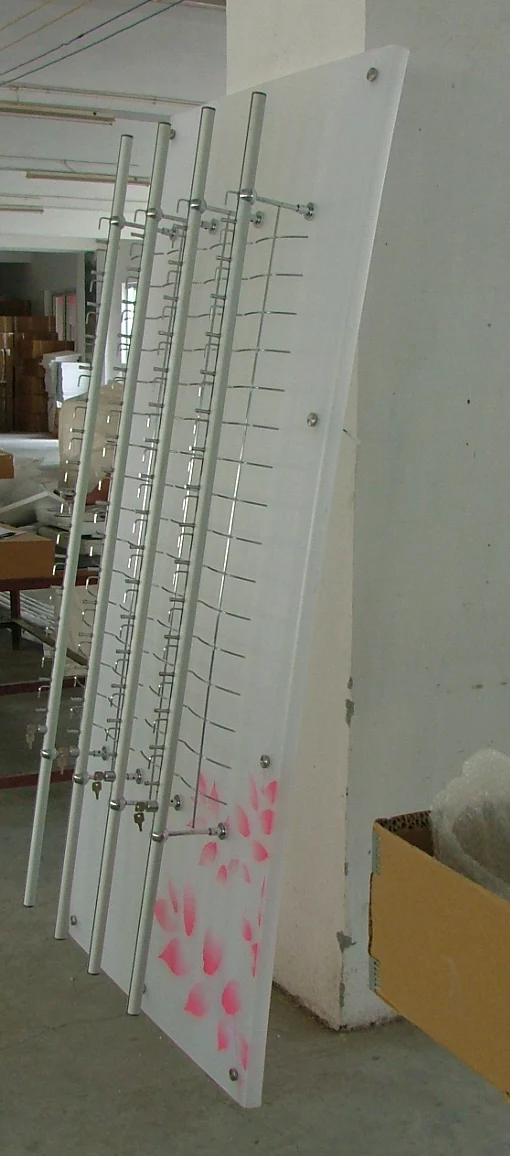 wall mounted sunglasses display;eyeglasses display rack;eyewear display shelf