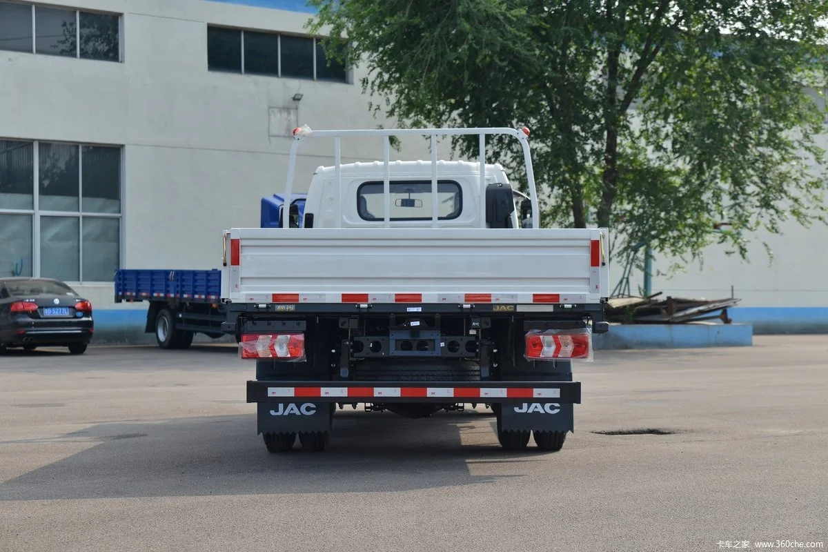 J-AC mini lorry cargo truck 5T loading capacity with cheap price