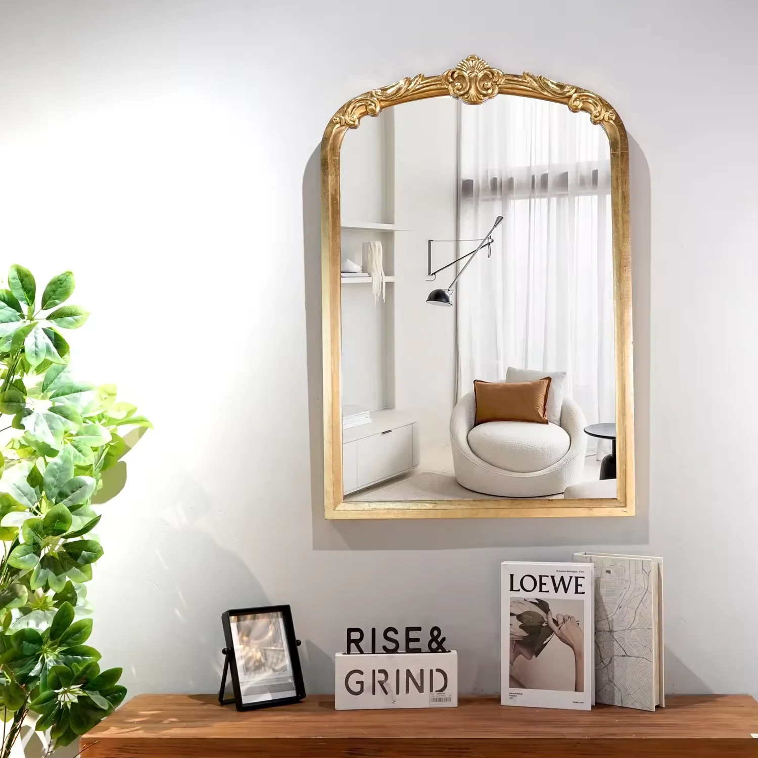 Luxury Design French Mirror Gold Metal Frame Wall Mirror Modern Decor Arch Decorative Hanging Metal Wall Mirror