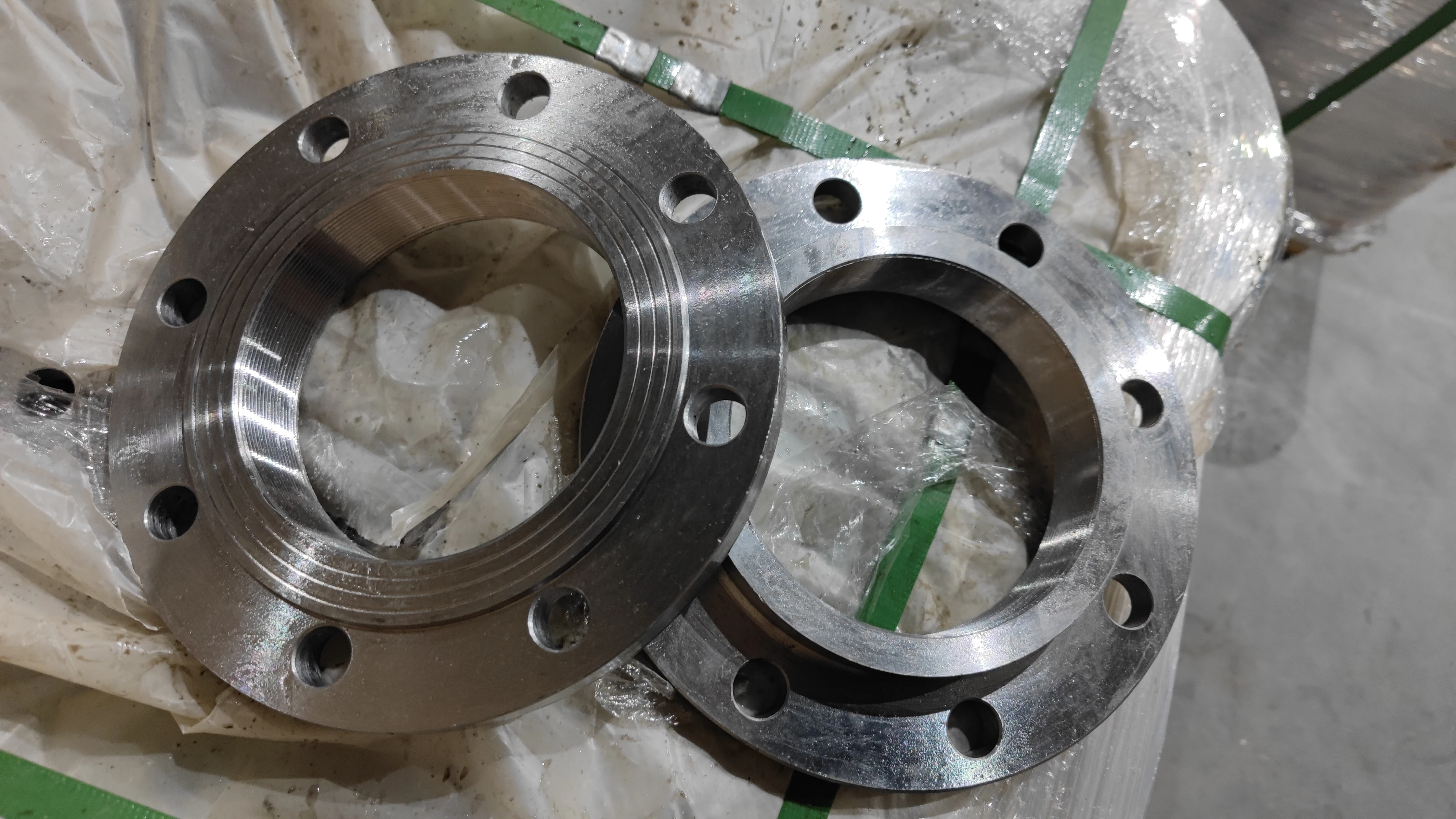 Глухая доска BS4504 DIN PN16 1/2 дюйма до 24 дюйма 150LB B16.5 A105 SO RF FLG редуктор из углеродистой стали черный фланец