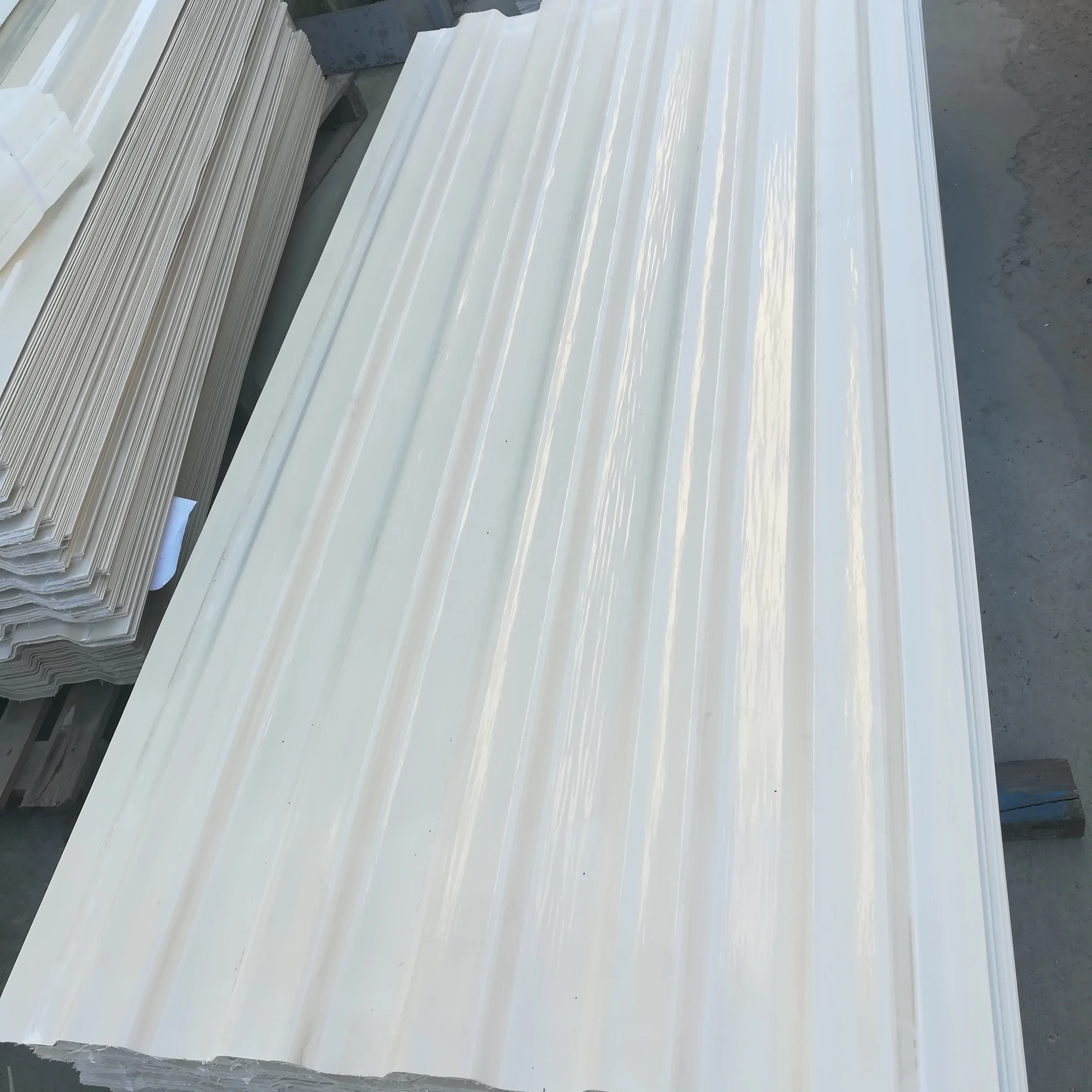 Гофрированная противоскользящая крышка желоба, охлаждающая башня, Панель FRP, кованая квадратная плита