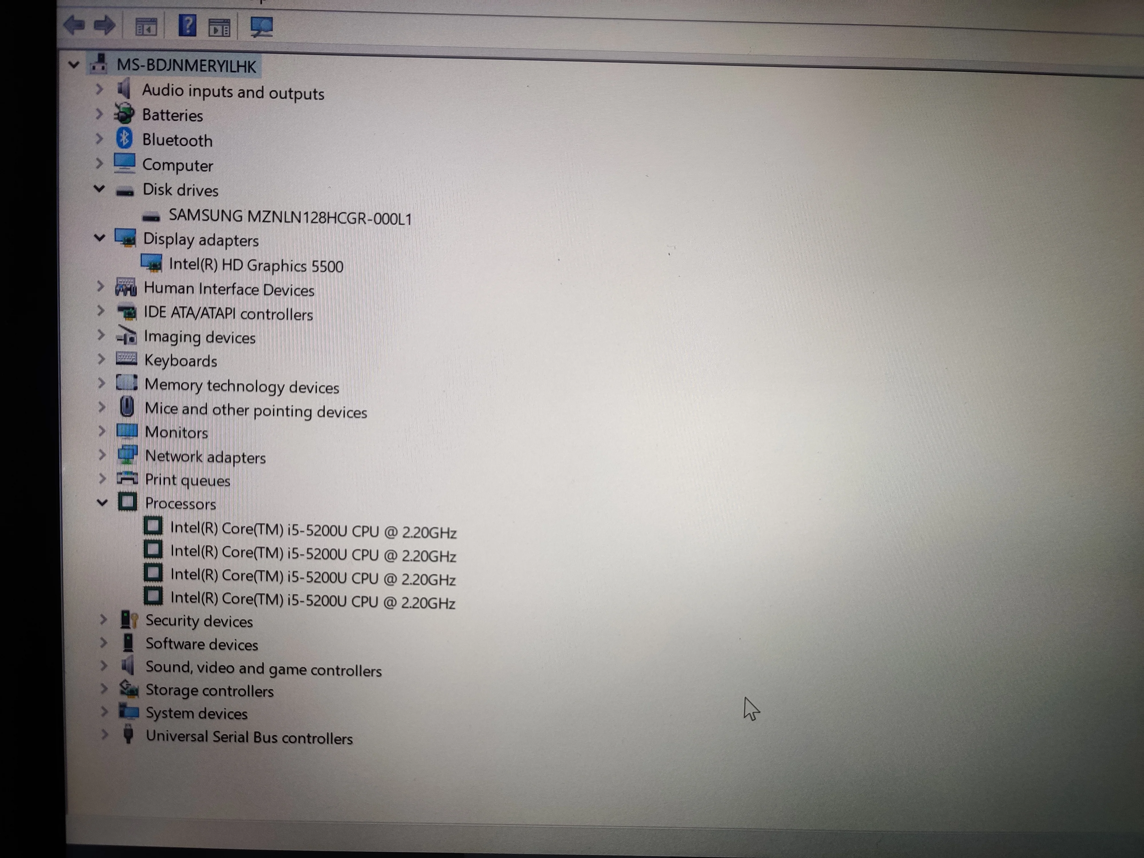 
Very light weight laptop, VersaPro 2K screen, 800 Grams only!! 