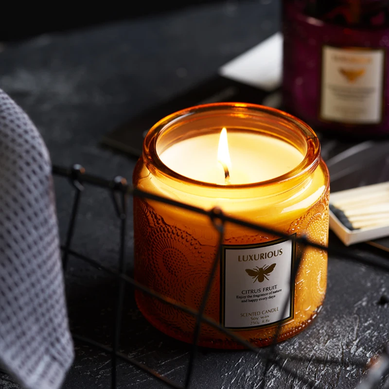 100% Soy Wax Custom Private Label Candle Kit Lavender Soy Wax Aromatherapy Scented Candles For Luxury Jars