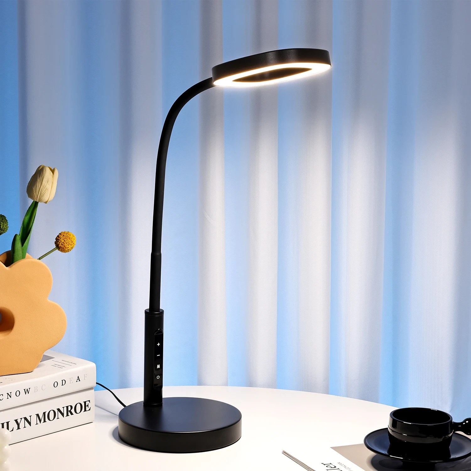Modern natural light CCT touch control brightness dimmer foldable children reading Led desk Lamps with metal body