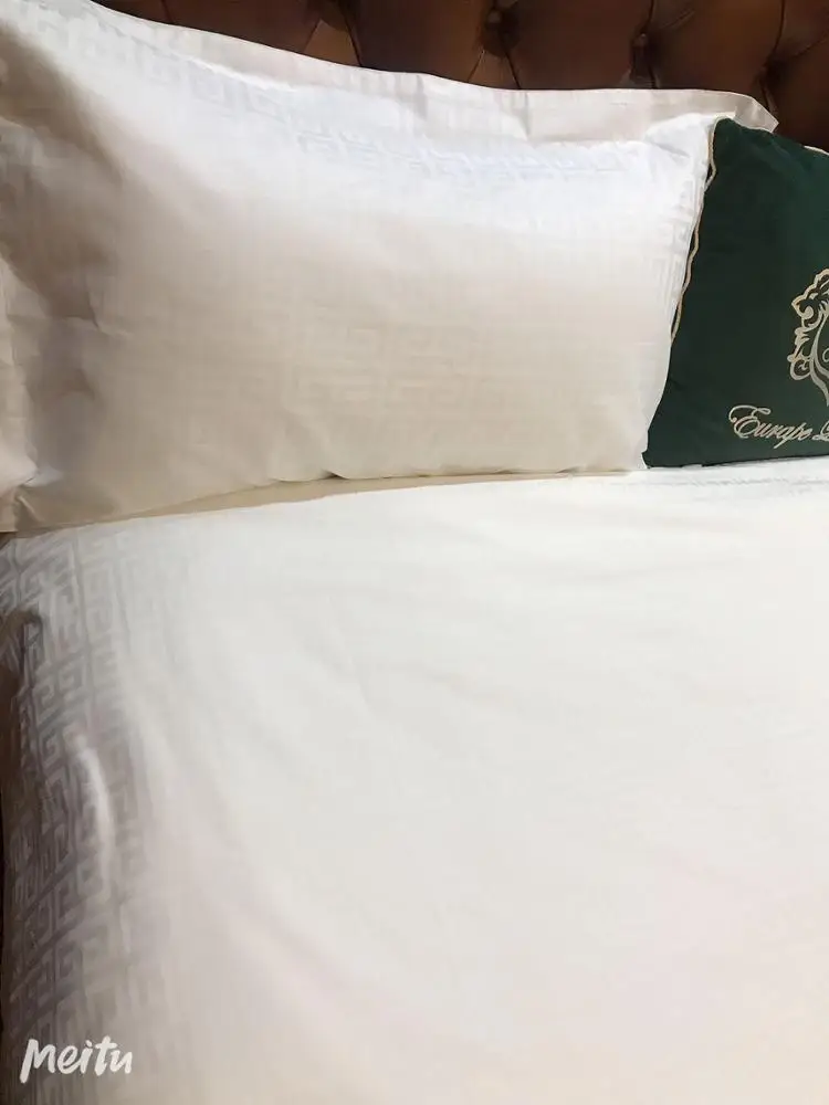 Deeda factory china manufacturer jacquard 300T marriott hotel bed linen supplier