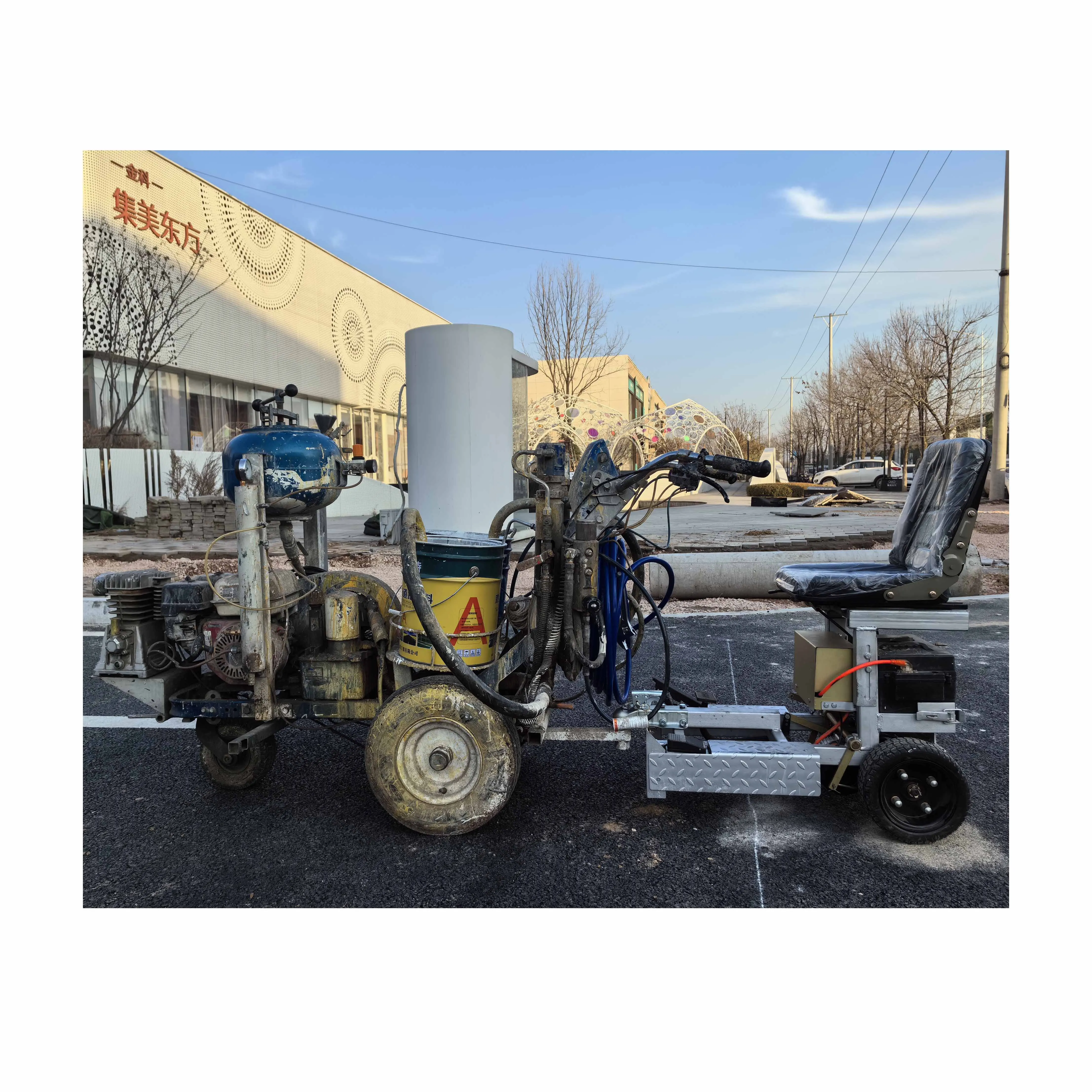 Graco pump Highway pavement airless linestriper cold paint road striping machine for traffic sign