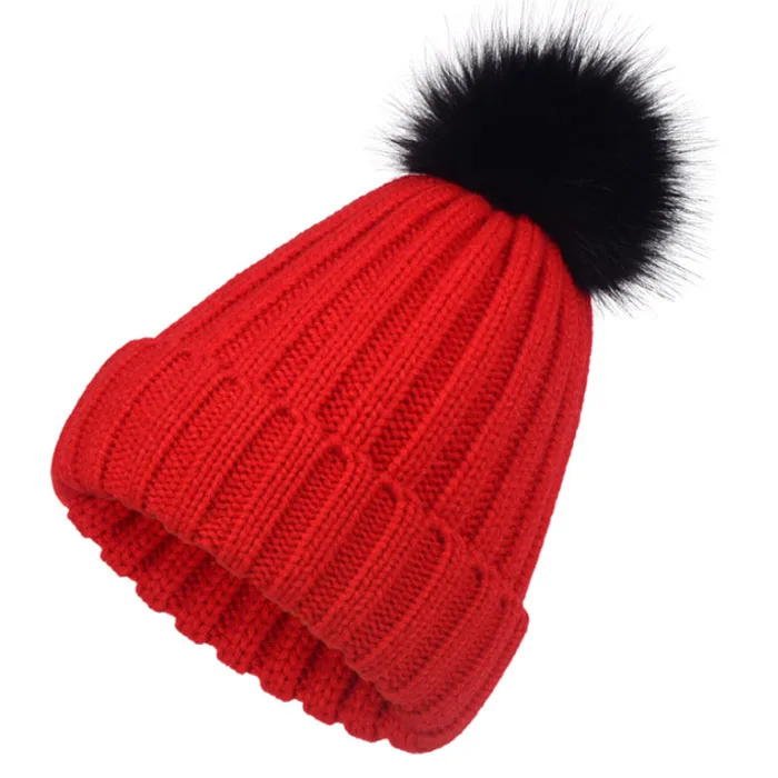 pom beanie 13.jpg