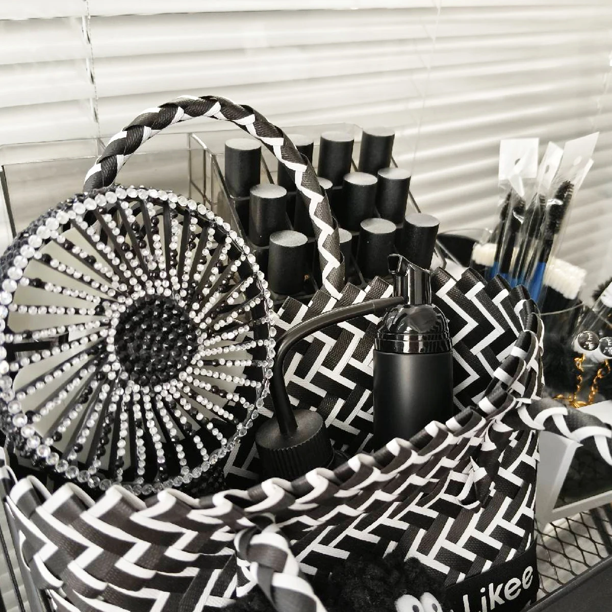 Oem 60ml Lash Cleanser For Oil Free Private Label Eyelash Extension Foam Lash Shampoo Kits Black Bottle Shampoo Eyelash Shampoo