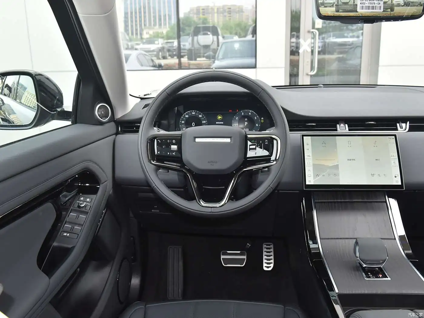 2025 Luxury Range Rover VIP Electric Rear Seat Upgrade Kit for Land Rover Range Rover New Energy Vehicle Interior Enhancement