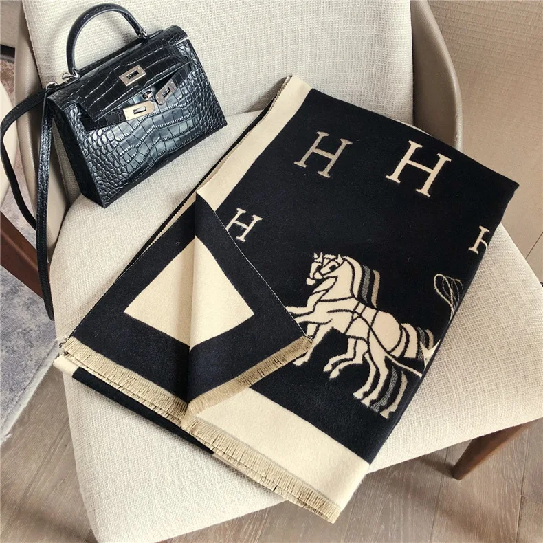 Large Warm Cashmere Winter Scarf Shawl High Quality Korea Jacquard Letter Carriage Gorgeous Scarf For Ladies