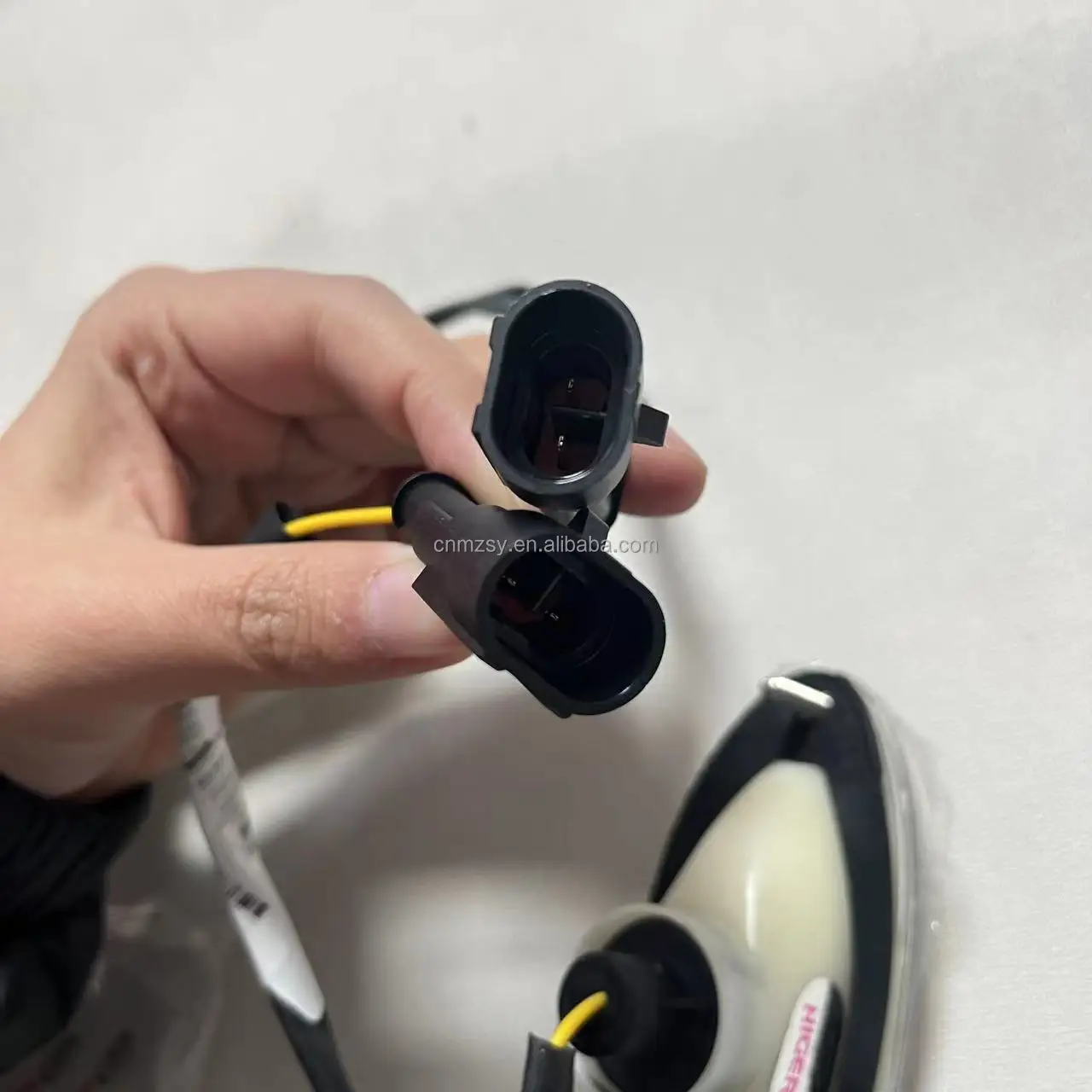 Genuine 37E01-31110 Front position lamp for higer bus