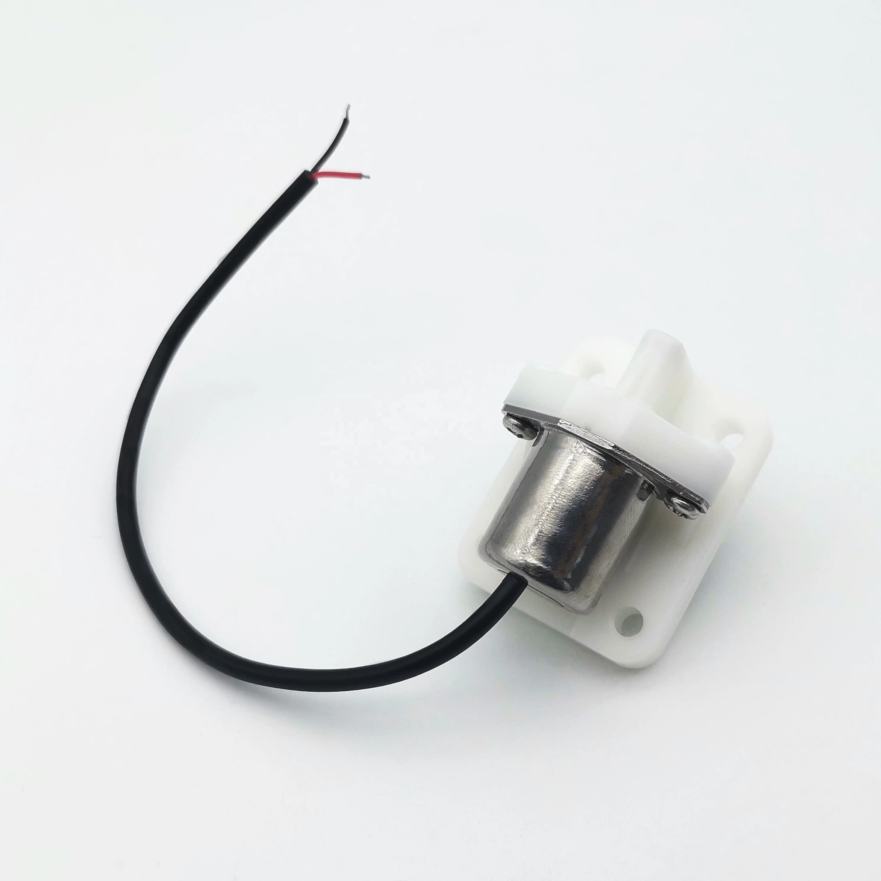 Customized  Battery  DC6v 9v 12v 24V Pulse Mini Bistable Latching Solenoid Valve for Water Dispenser