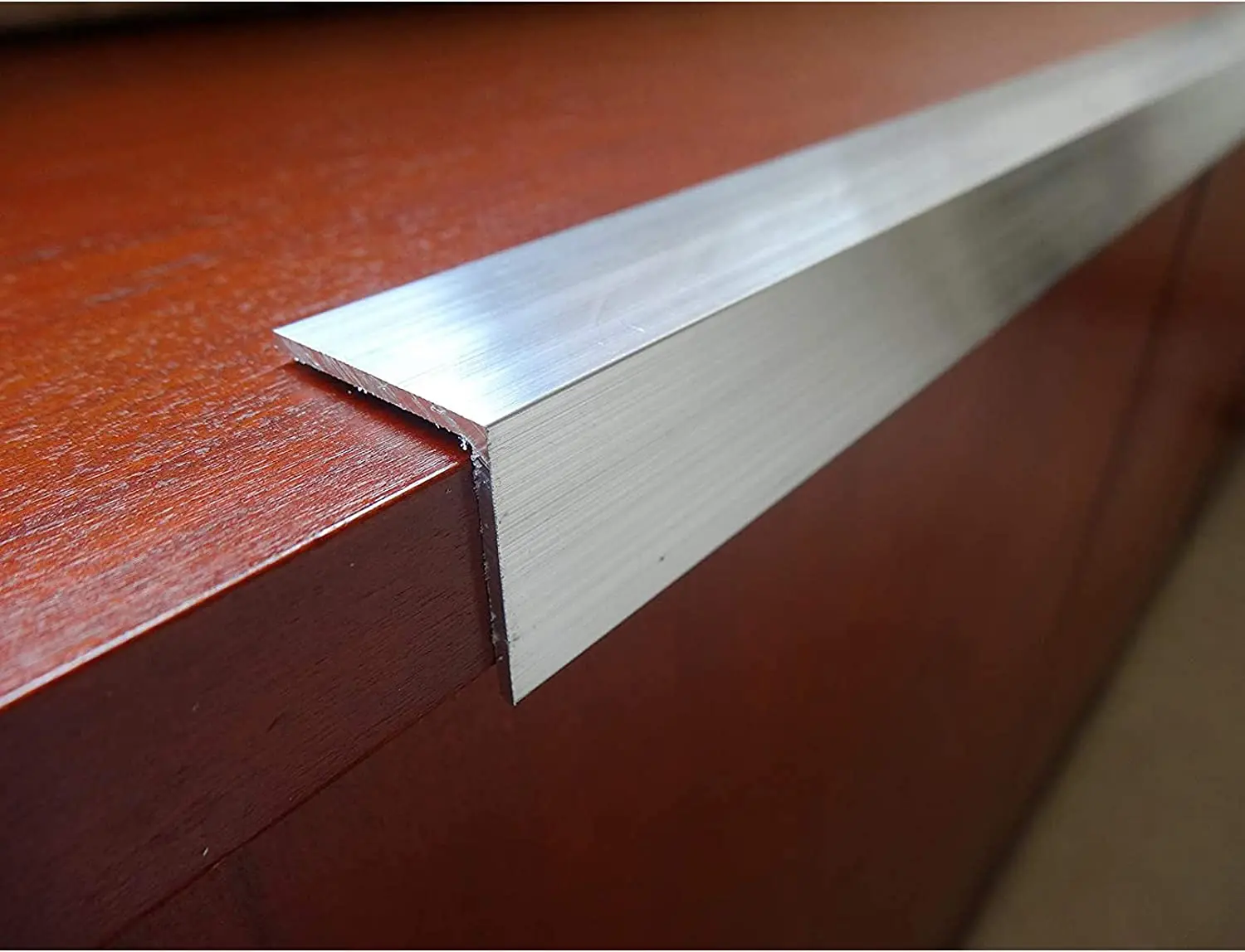 Condibe stainless steel angle flat bar