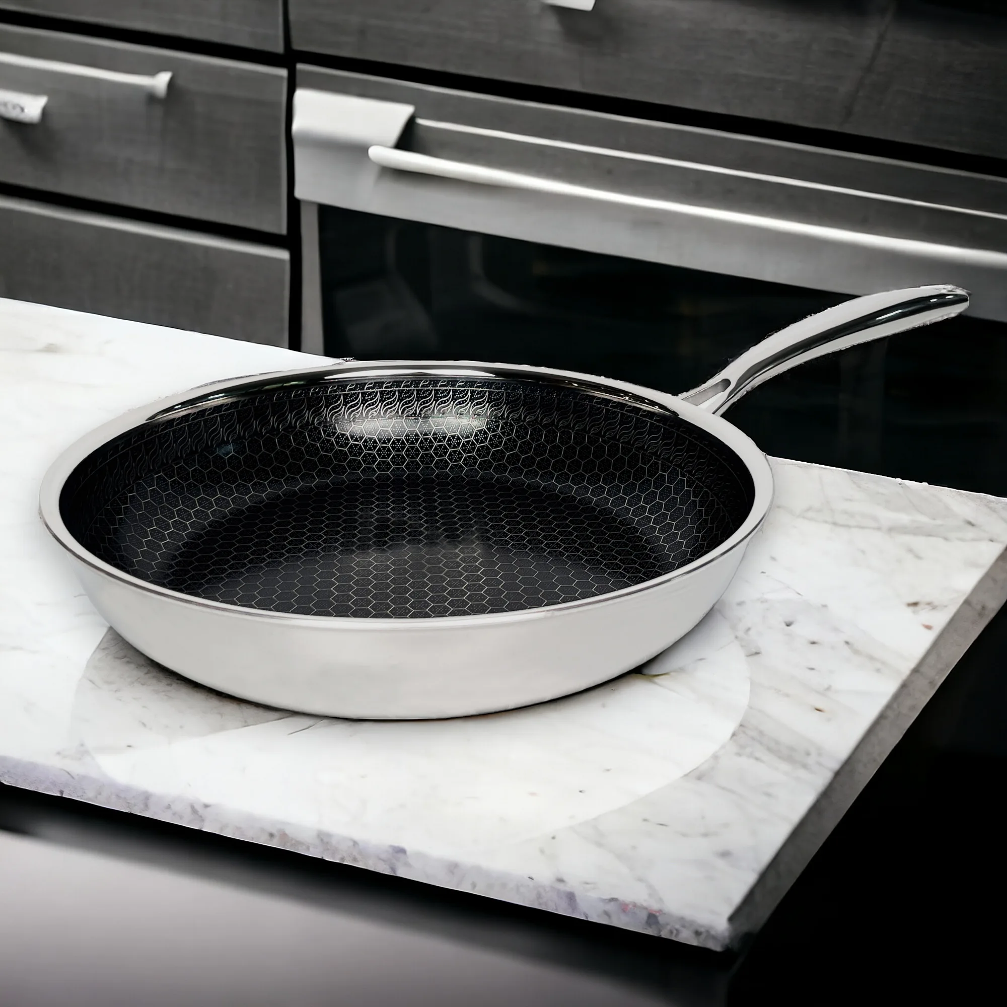 Modern Design Eco-friendly Skillet Stainless Steel Handle Frying Pan PFAS And  PTFE Free Honeycomb Cookware