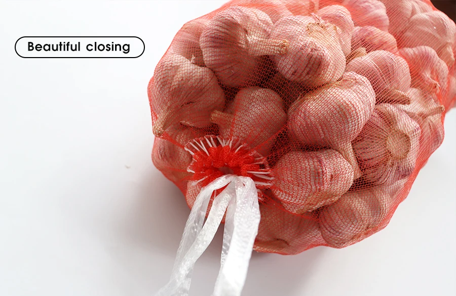 Stocked Reusable red green 10kg 15kg 20kg 25kg garlic mesh netting bag with drawstring for packing fresh garlic sack